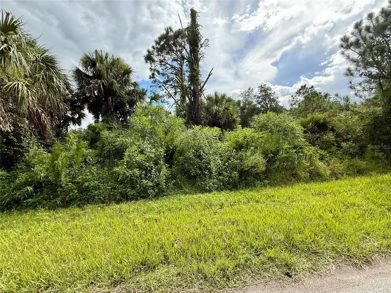 Industry Ave, FL