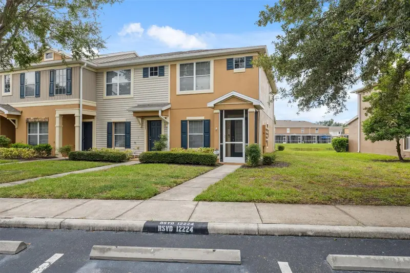 12224 Foxmoor Peak Dr, FL