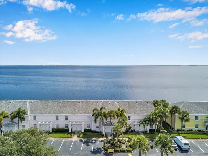 5172 Coquina Key Dr Se, FL