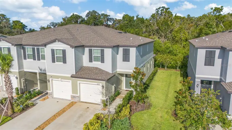 6033 Acara Ln, FL