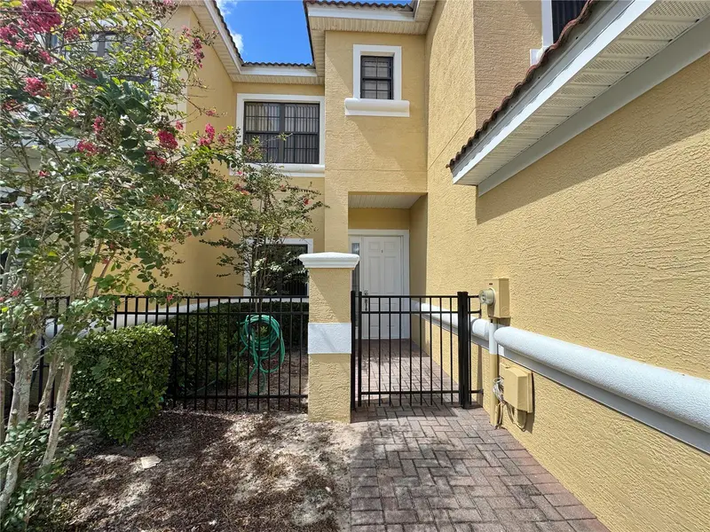 1270 Clove Dr, FL