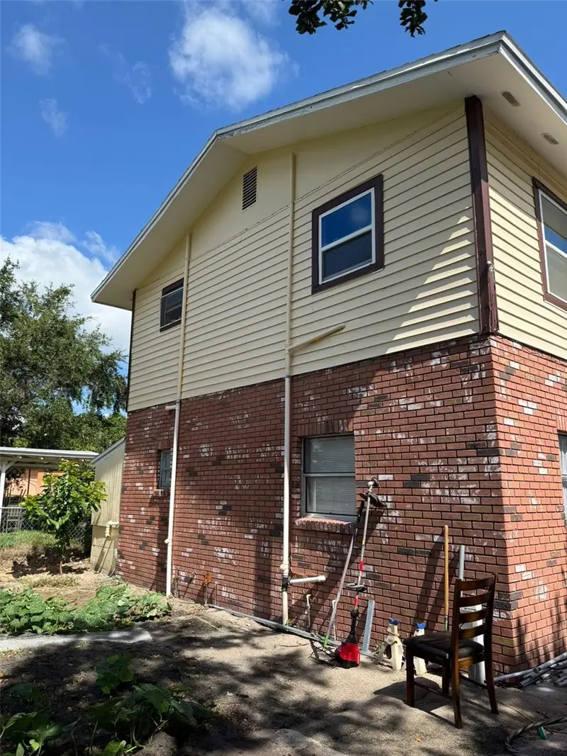 3356 Avenue Q Nw, FL