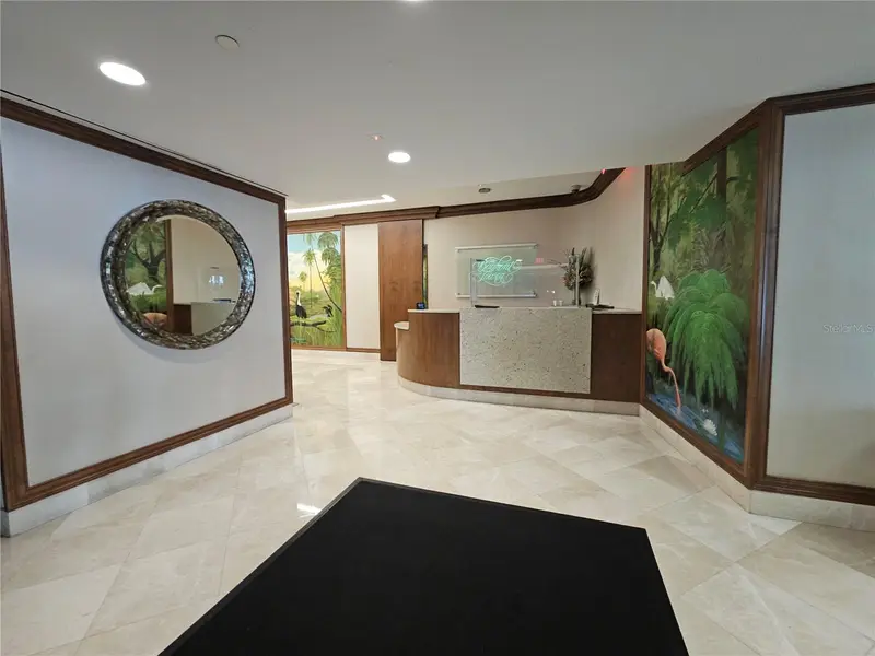 1 Beach Dr Se #911, FL