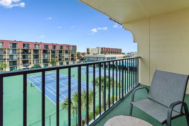 1433 N Atlantic Ave #422, FL