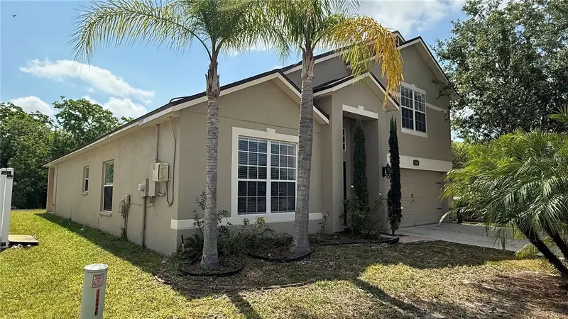 979 Hacienda Circle, FL