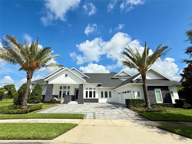 8600 Hata St, FL