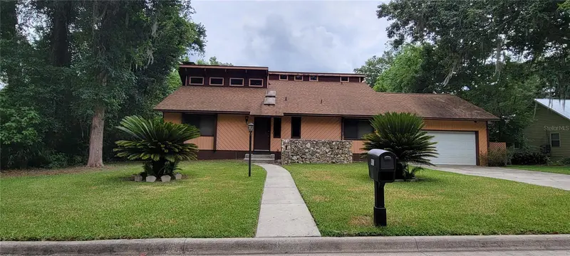 1631 Nw 94th St, FL