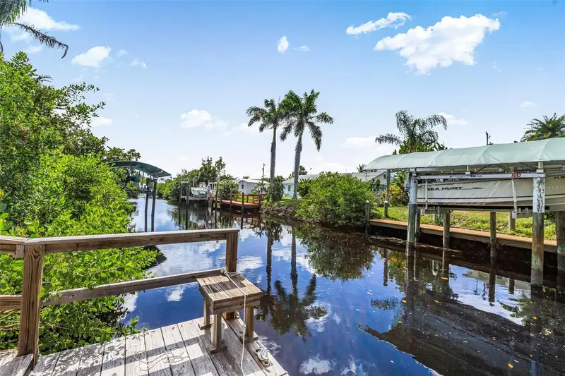 1005 Alston Ln, FL