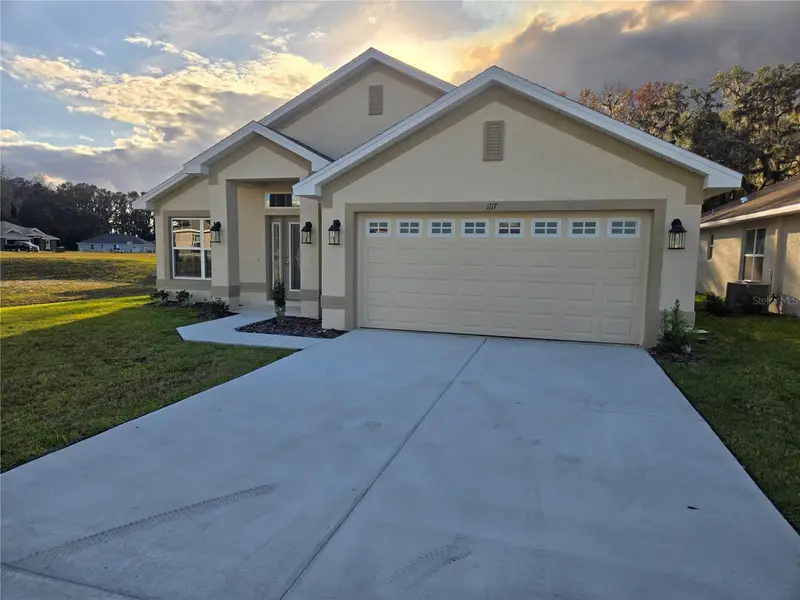 1117 Heron Point Dr, FL