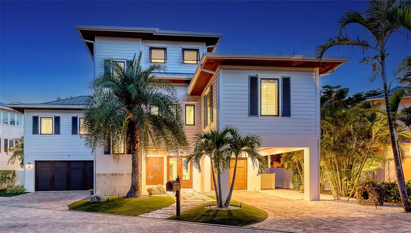 5005 Gulf Of Mexico Dr #5, FL