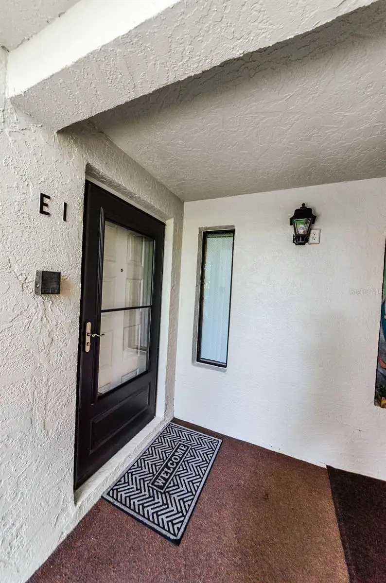 2575 Pine Ridge Way S #E1, FL