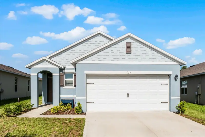 935 August Sky Dr, FL