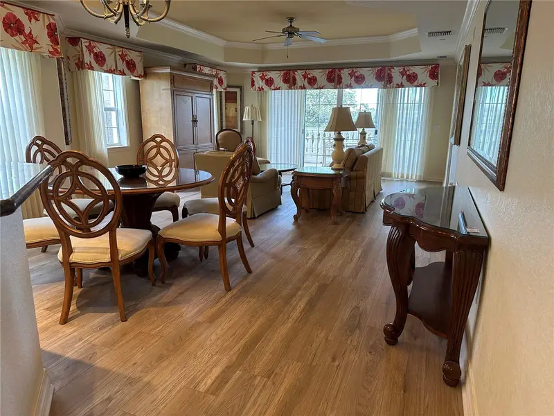 1106 Sunset View Cir #201, FL