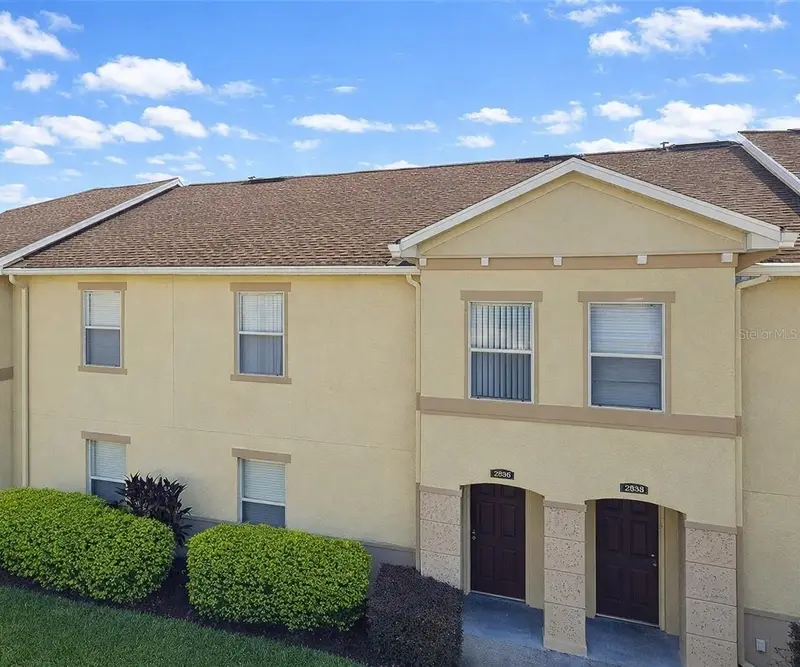 2836 Club Cortile Cir, FL