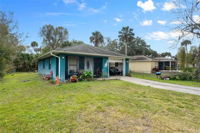 614 Washington St, FL