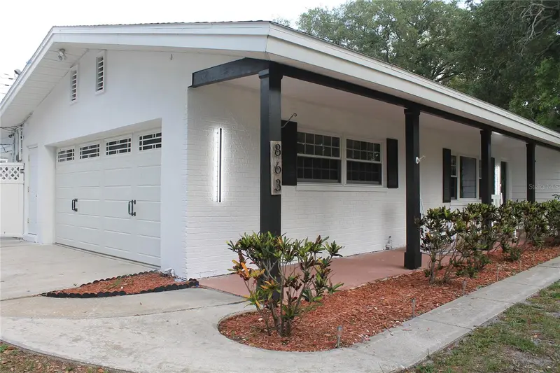 863 Bay Breeze Ter, FL