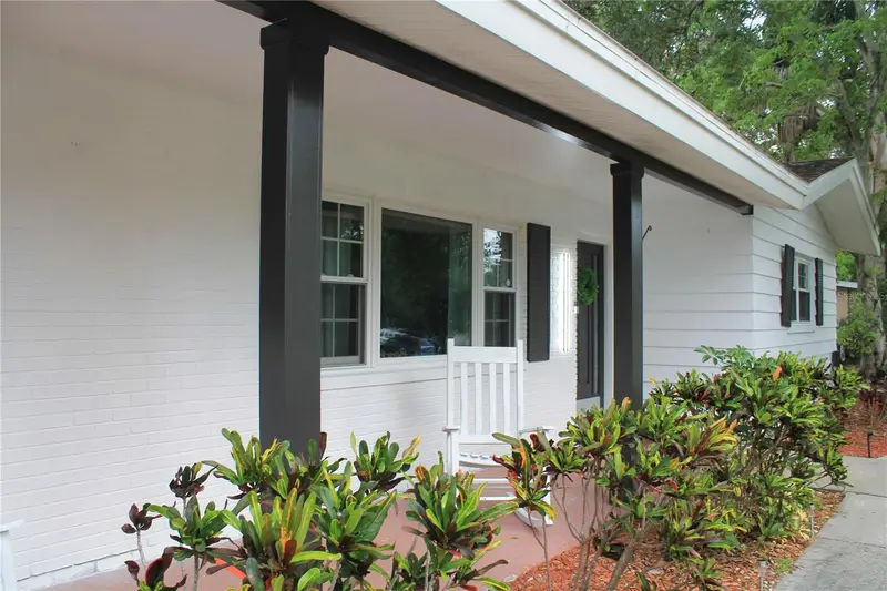 863 Bay Breeze Ter, FL