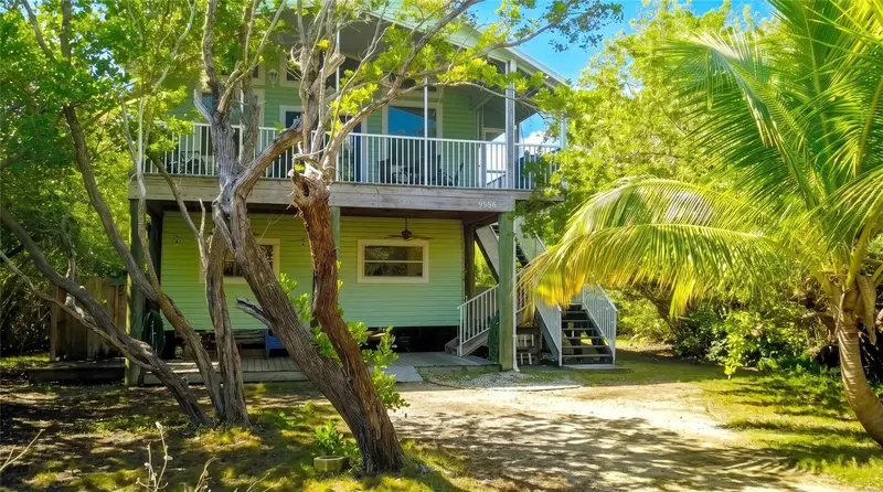 9556 Buccaneer Trl, FL