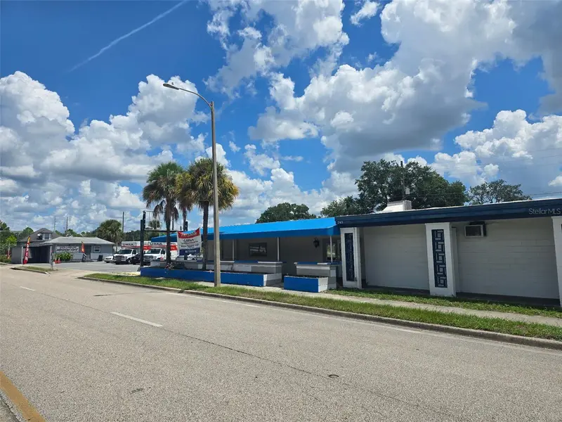741 Bennett Rd, FL