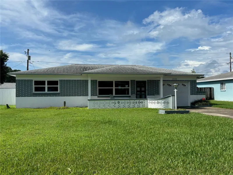 9950 52nd Ter N, FL