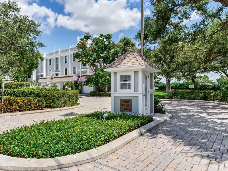 5010 Bayshore Blvd #7, FL