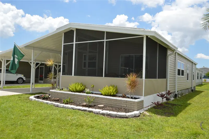 140 Rarotonga Road, FL
