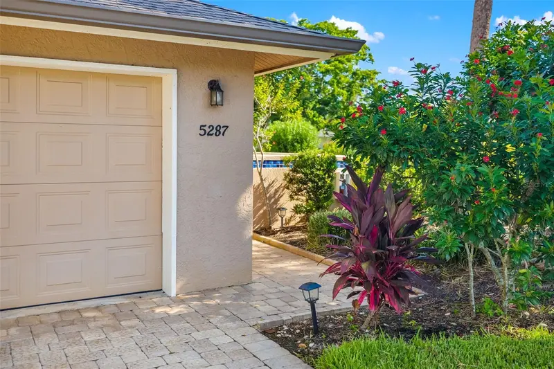 5287 Heron Way #205, FL
