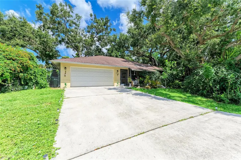 620 Burke Rd, FL