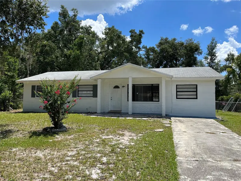 605 Plum Ln, FL