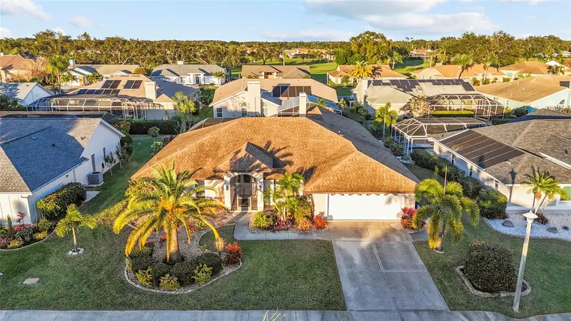4219 Presidential Avenue Cir E, FL