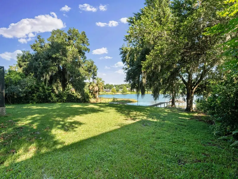 2813 Timberlake Dr, FL