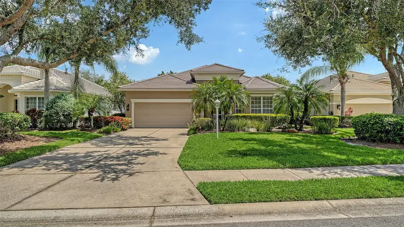 6909 Lennox Pl, FL