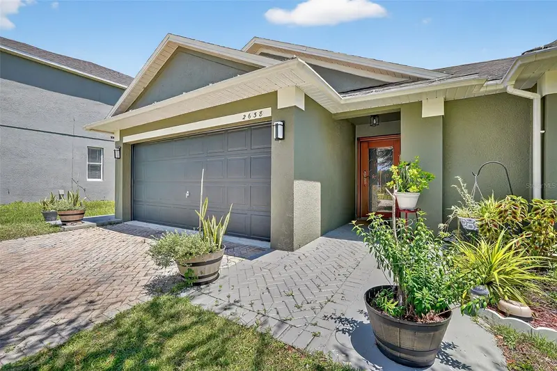 2638 Eagle Canyon Dr N, FL