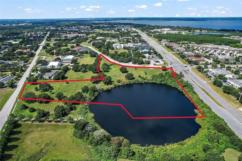 David Walker & Us Hwy 441 Dr, FL