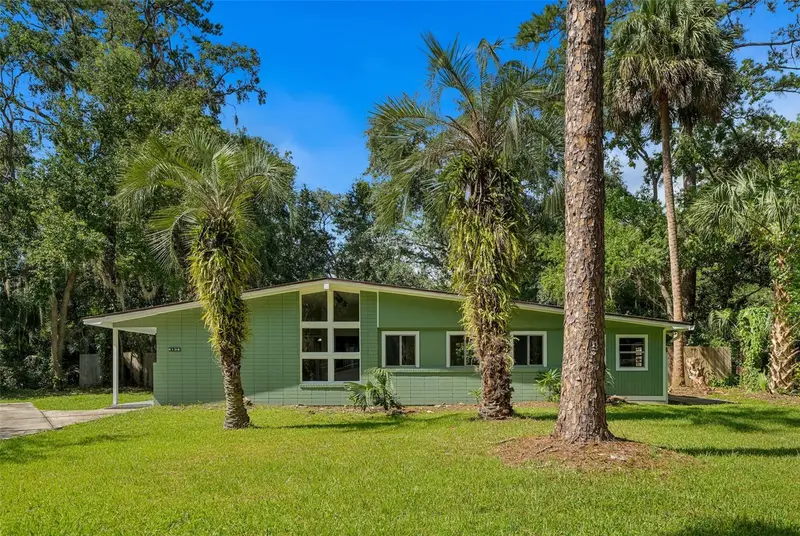 4106 Nw 13th Pl, FL