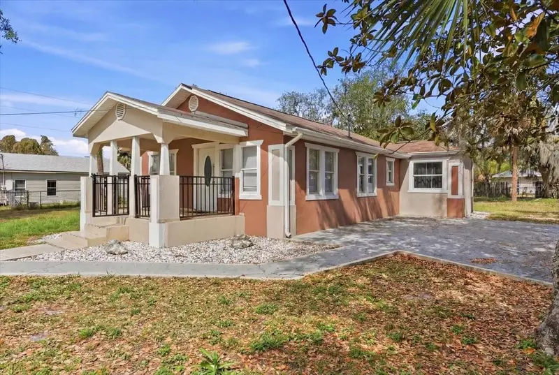 2628 Fletcher Ave, FL