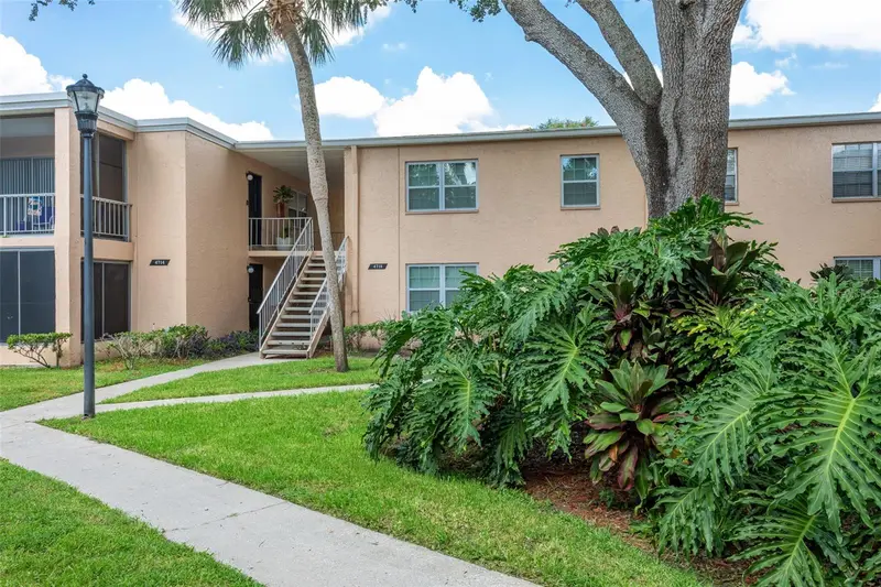 4718 Christa Ct #314, FL