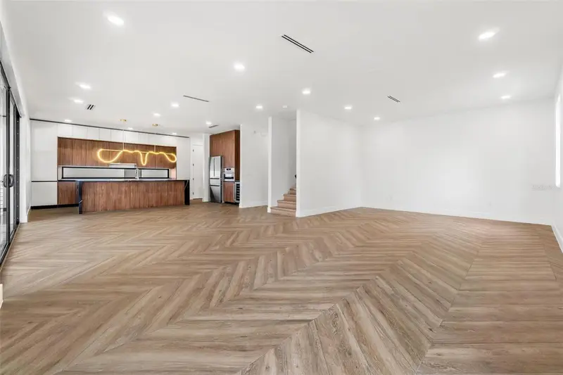 401 Park Blvd, FL