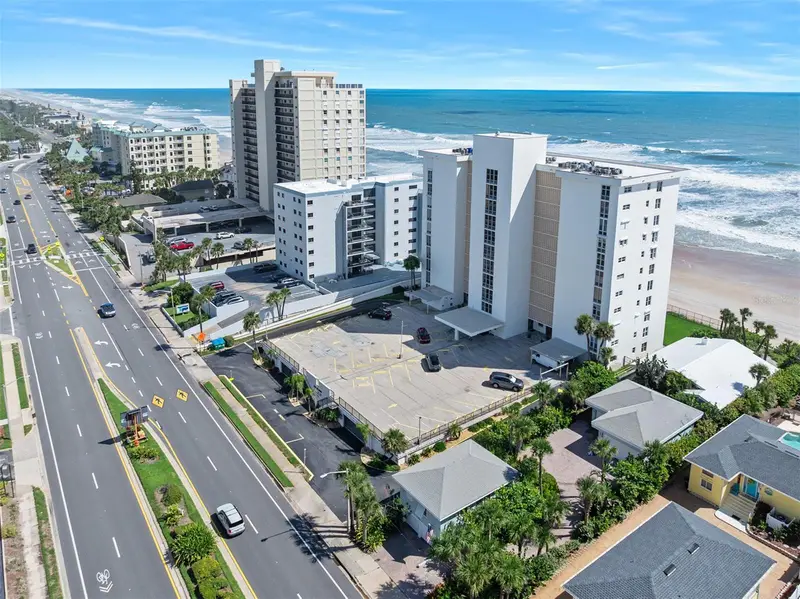 111 S Atlantic Ave #1104, FL