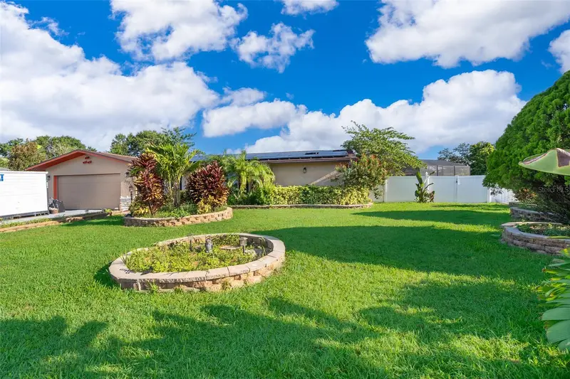 807 San Remo Ct, FL