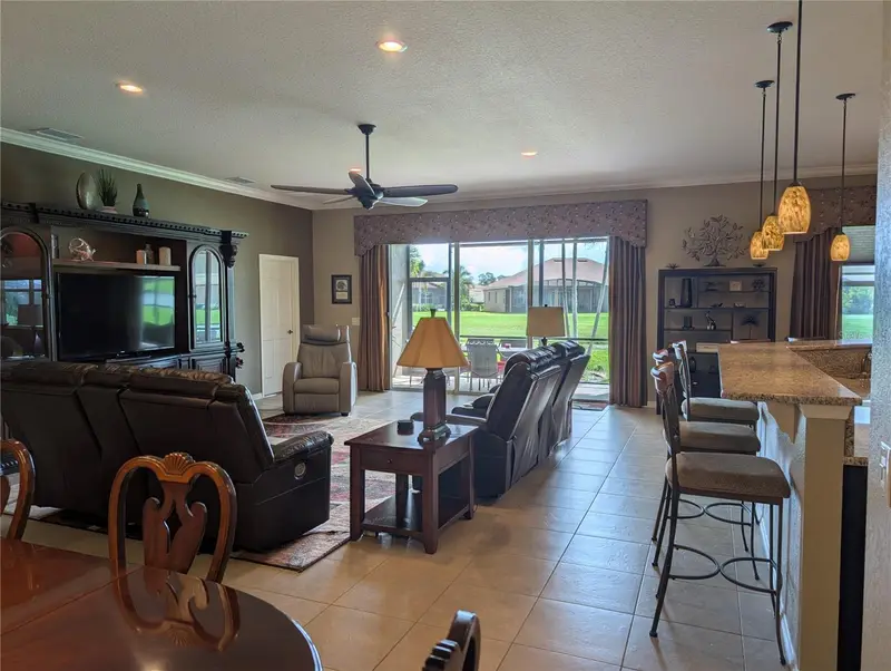 5225 Pebble Beach Blvd, FL