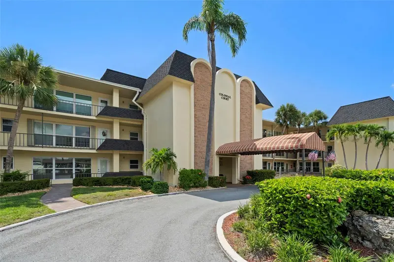 4780 Cove Cir #205, FL