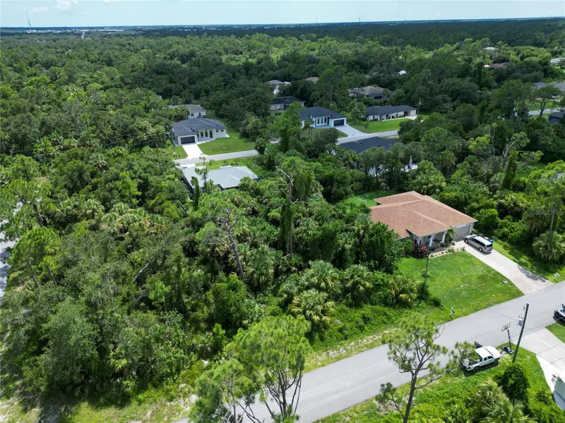 Donahue Ave, FL