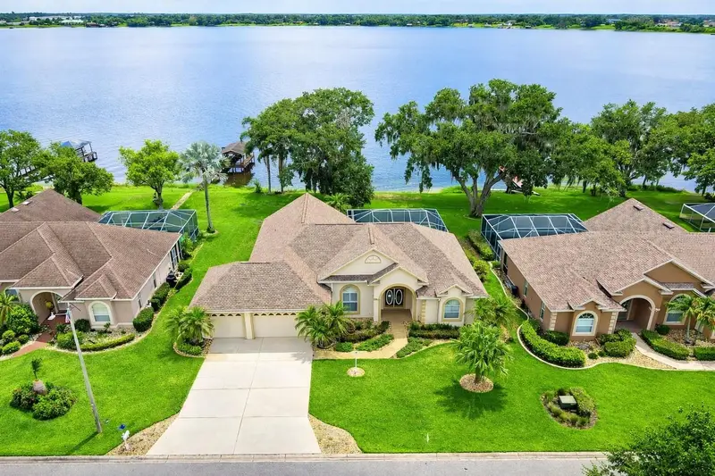 226 Ruby Lake Ln, FL
