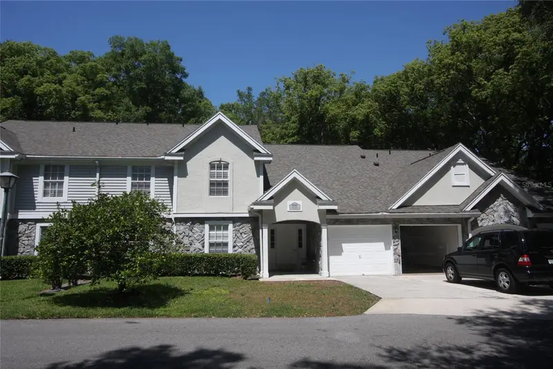 810 Loch Calder #25, FL