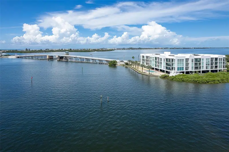1375 Beach Rd #309, FL