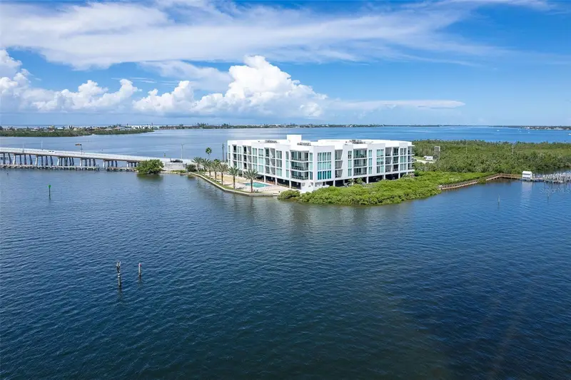 1375 Beach Rd #309, FL