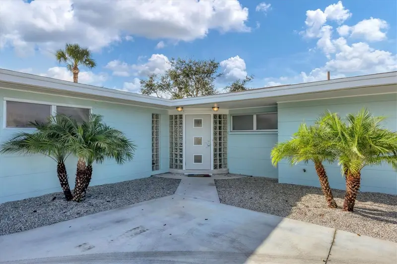 550 Gaspar Dr, FL