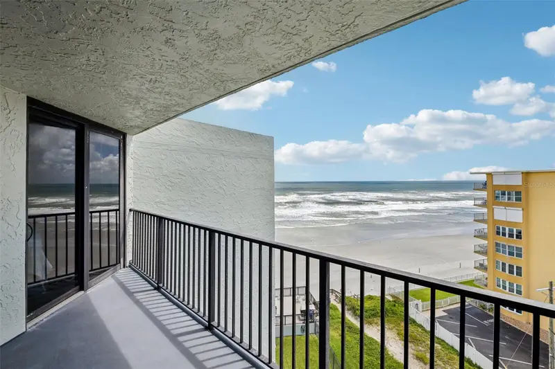 3405 S Atlantic Ave #802, FL