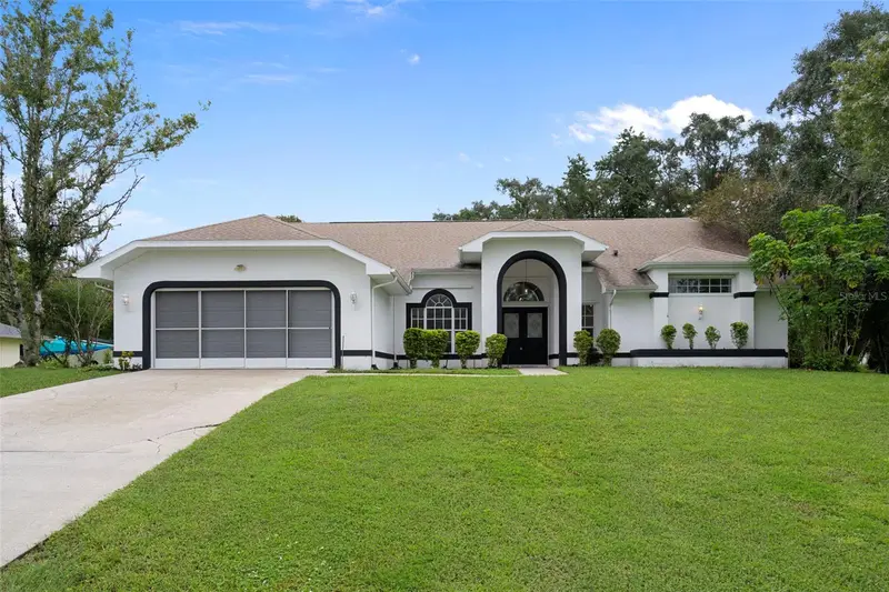201 Oak Lake Dr, FL